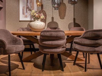 UrbanSofa-Evan-Eetkamerstoelen-met-Curved-Backrest-in-Bari-Plum-2