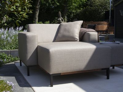 UrbanSofa-Outdoor-stoffen-tuinbanken-Marbella-Daybed-Sunbrella-Savana-Coconut-Marbella-Hocker-Sunbrella-Savana-Coconut-Website-1
